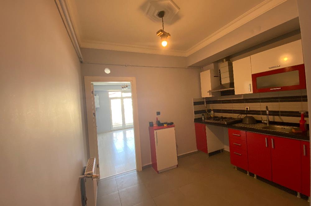İstiklal Mahallesi Satılık 1+0 Daire