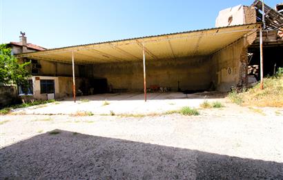 C21 MY MADRADAN EDREMİT'TE 3.900 M2 ARSA VE FABRİKA BİNASI