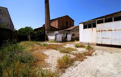 C21 MY MADRADAN EDREMİT'TE 3.900 M2 ARSA VE FABRİKA BİNASI