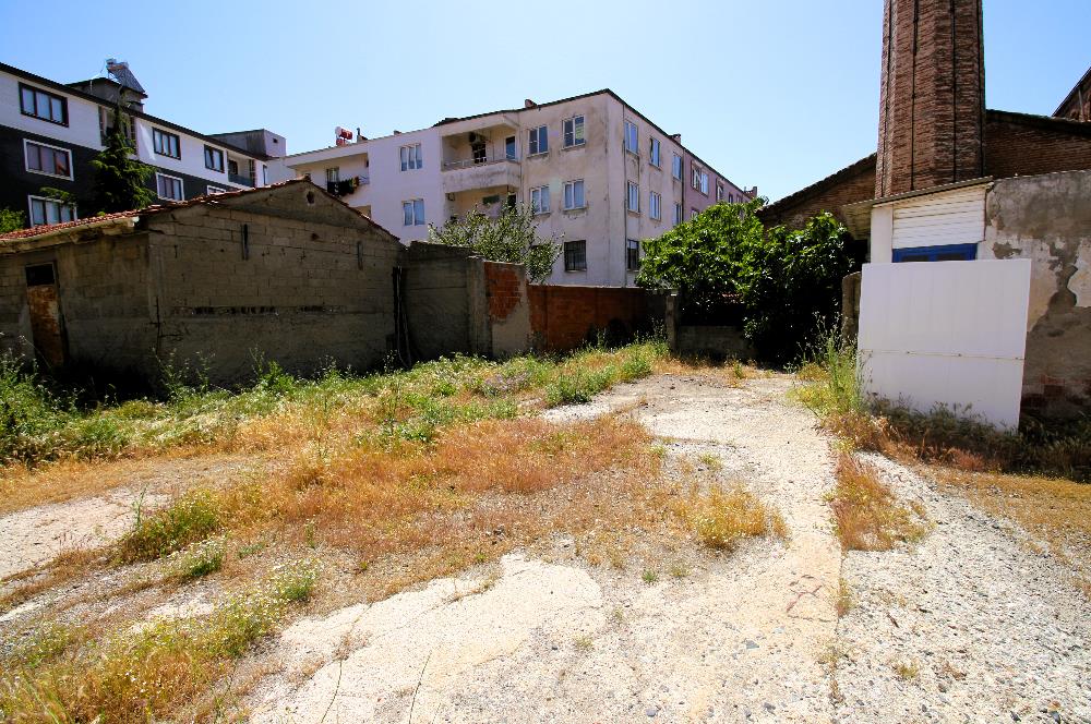 C21 MY MADRADAN EDREMİT'TE 3.900 M2 ARSA VE FABRİKA BİNASI