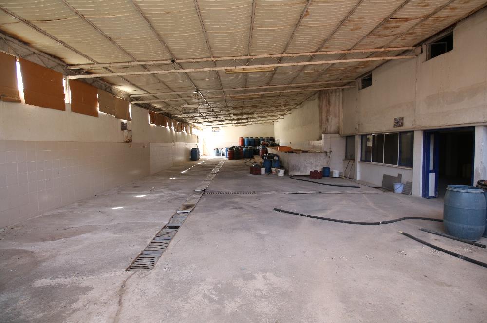 C21 MY MADRADAN EDREMİT'TE 3.900 M2 ARSA VE FABRİKA BİNASI