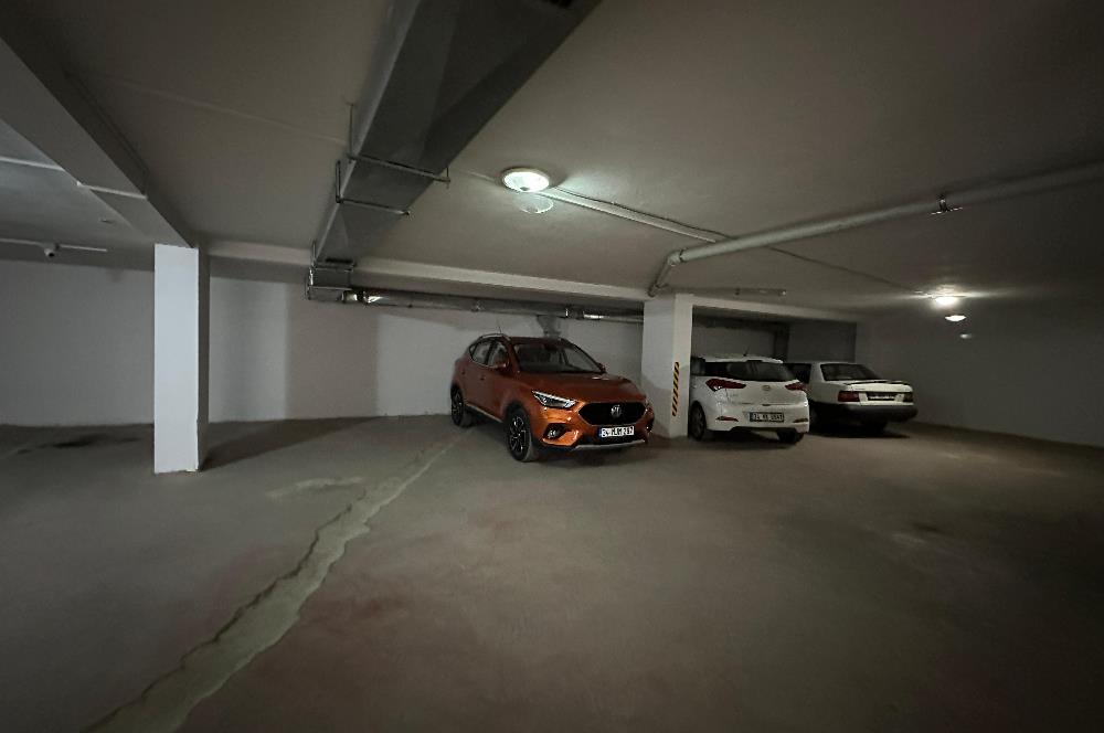 AYDINEVLERDE METRO'YA YAKIN ÇİFT GİRİŞLİ 4+2 DUBLEKS