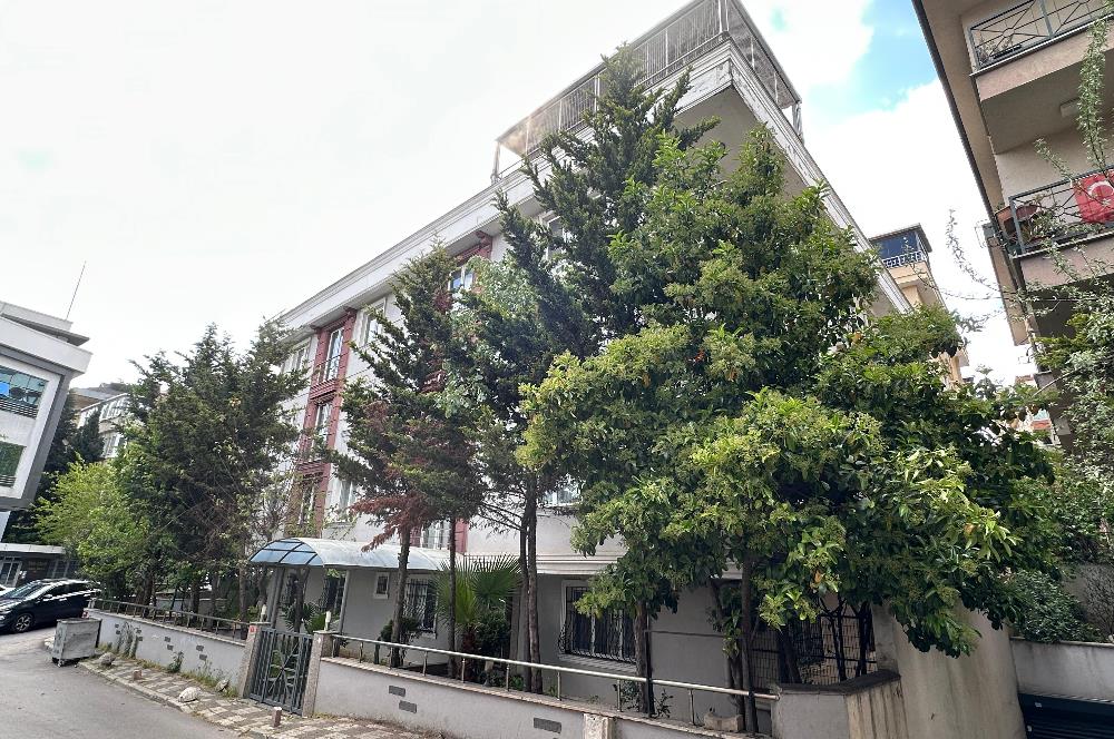 AYDINEVLERDE METRO'YA YAKIN ÇİFT GİRİŞLİ 4+2 DUBLEKS