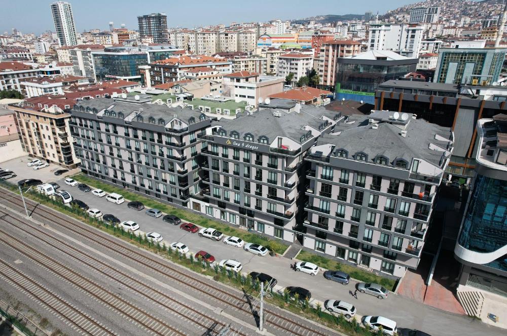 ONA9 DRAGOS SİTESİ'NDE 4,5+1 GÜNEY CEPHE BAKIMLI DUBLEKS