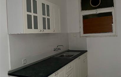ŞİŞLİ ELMADAĞ CADDE ÜZERİ TEMİZ VE FERAH KİRALIK OFİS