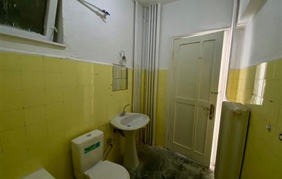 ŞİŞLİ ELMADAĞ CADDE ÜZERİ TEMİZ VE FERAH KİRALIK OFİS