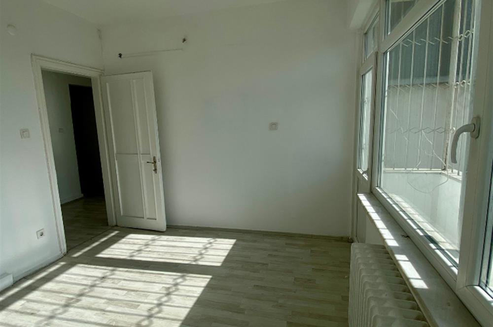 ŞİŞLİ ELMADAĞ CADDE ÜZERİ TEMİZ VE FERAH KİRALIK OFİS