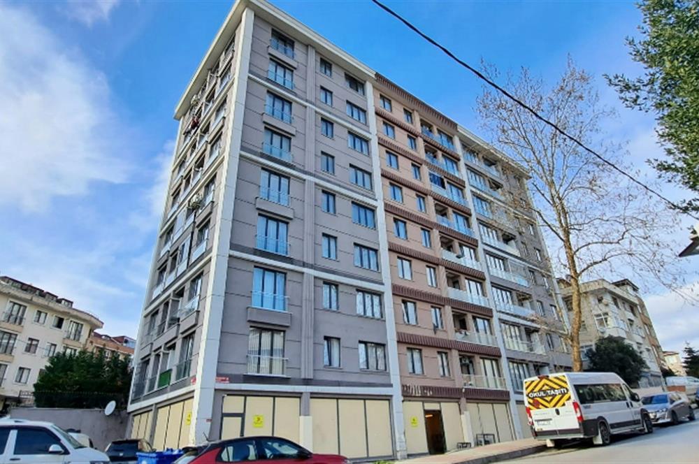 ATAŞEHİR GÜLDİBİ REZİDANS'DA MERKEZİ KONUMDA ÖNÜ AÇIK 2+1