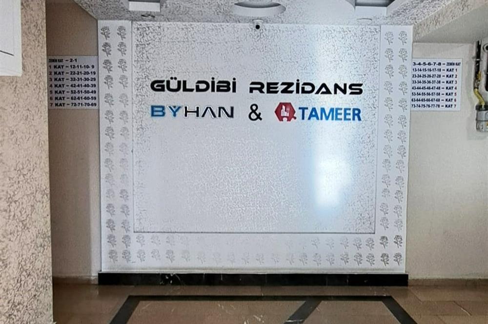 ATAŞEHİR GÜLDİBİ REZİDANS'DA MERKEZİ KONUMDA ÖNÜ AÇIK 2+1