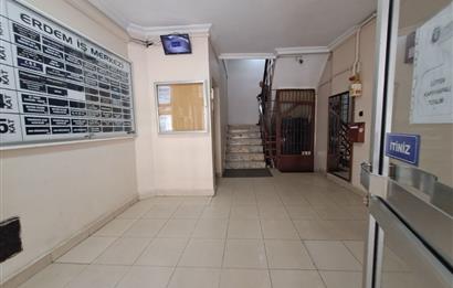 İZMİT ÖMERAĞA MAH. ERDEM İŞ MERKEZİNDE 1+0 KİRALIK OFİS