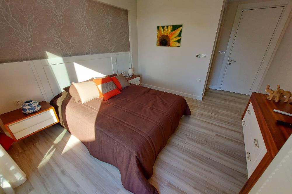 BODRUM YALIKAVAK 1100 M2 BAHÇE İÇERİSİNDE  6+2 YARI OLİMPİK HAVUZLU VİLLA