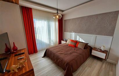 BODRUM YALIKAVAK 1100 M2 BAHÇE İÇERİSİNDE  6+2 YARI OLİMPİK HAVUZLU VİLLA