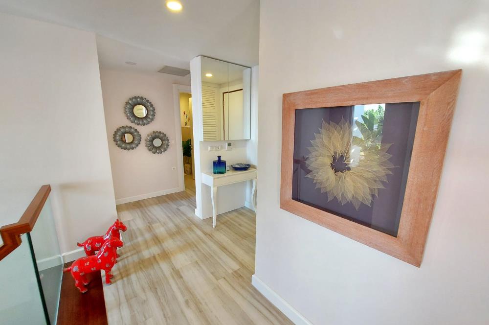 BODRUM YALIKAVAK 1100 M2 BAHÇE İÇERİSİNDE  6+2 YARI OLİMPİK HAVUZLU VİLLA