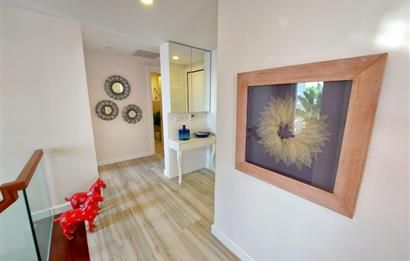 BODRUM YALIKAVAK 1100 M2 BAHÇE İÇERİSİNDE  6+2 YARI OLİMPİK HAVUZLU VİLLA