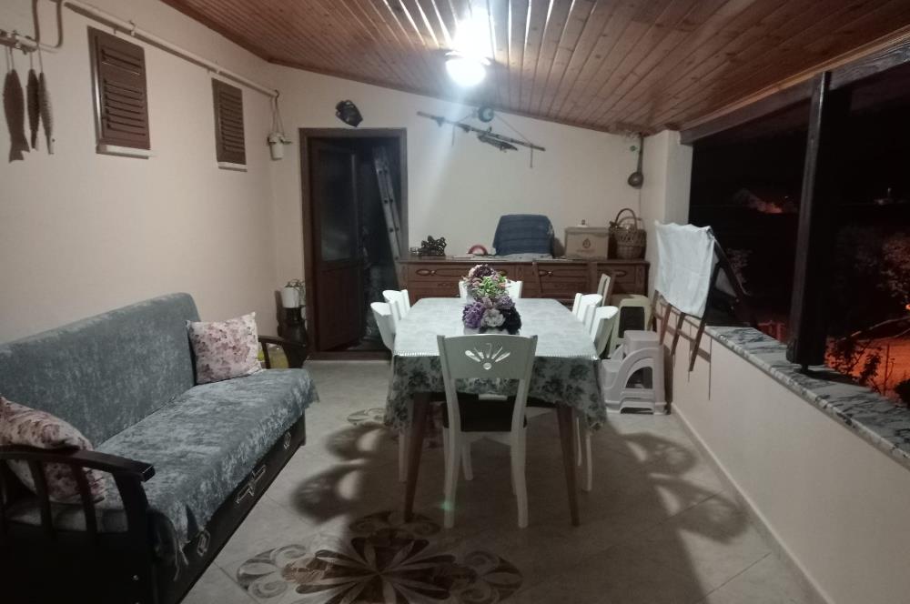 SAKARYA HENDEK KEMALİYE’DE SATILIK MÜSTAKİL EV VE ARSASI