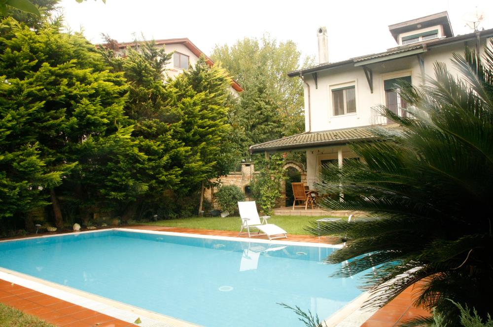 SERTAÇ MAZI 'DAN MÜSTAKİL HAVUZLU ÇOK MERKEZİ GARANTİ KOZA VİLLA