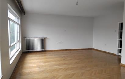ÇANKAYA EMEK MAHALLESİNDE 3+1 DUBLEX TERASLI SATILIK DAİRE