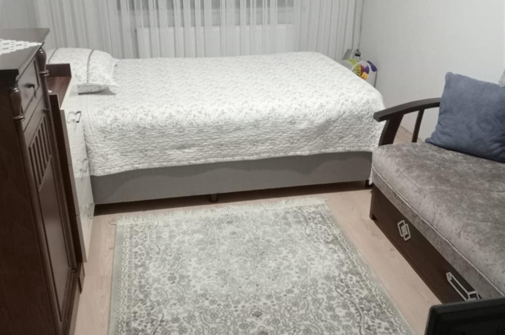 SAKARYA HENDEK KEMALİYE’DE SATILIK MÜSTAKİL EV VE ARSASI
