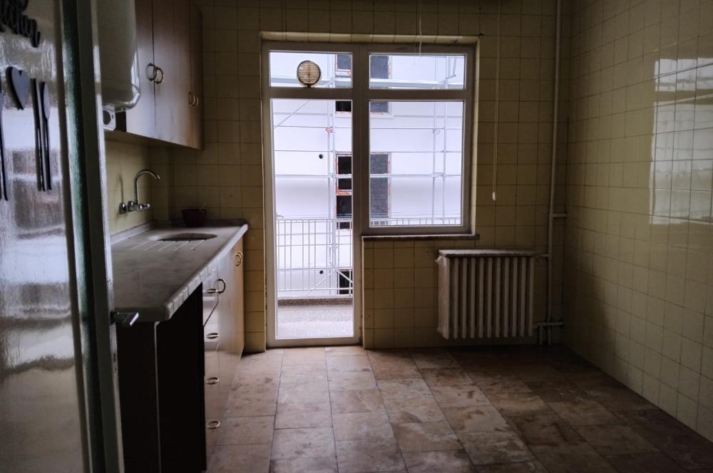 ÇANKAYA EMEK MAHALLESİNDE 3+1 DUBLEX TERASLI SATILIK DAİRE