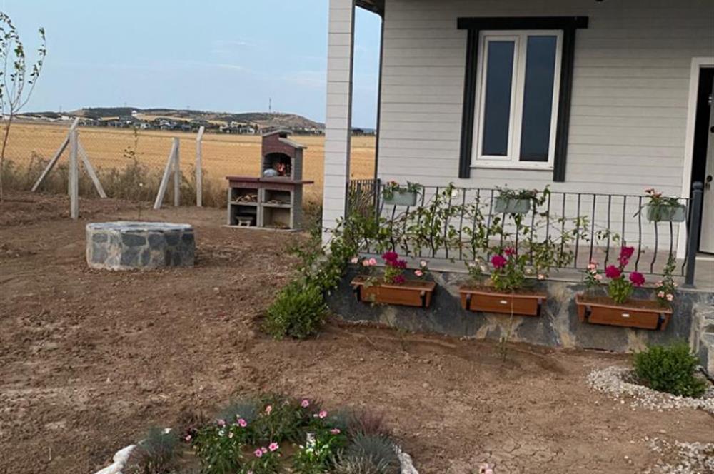 YAĞLIPINARDA 64m² OTURUMA HAZIR ÇELİK EV VE BAHÇESİ