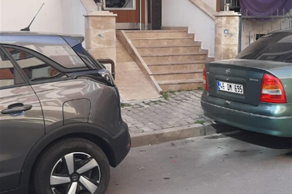 GENÇ BİNADA SATILIK    1+1  DAİRE SATILIKTIR