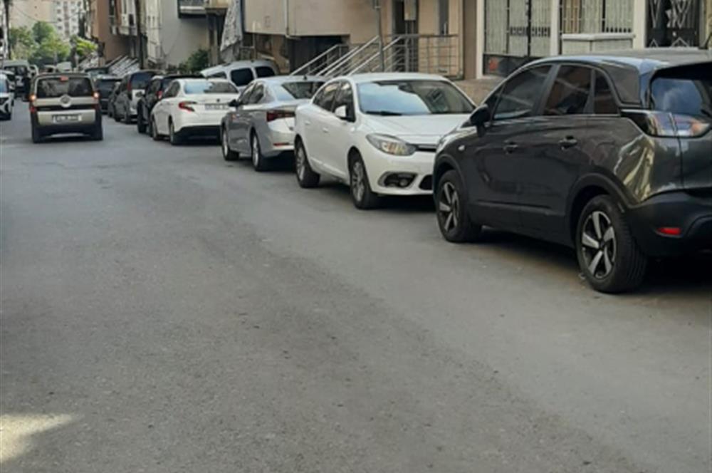 GENÇ BİNADA SATILIK    1+1  DAİRE SATILIKTIR
