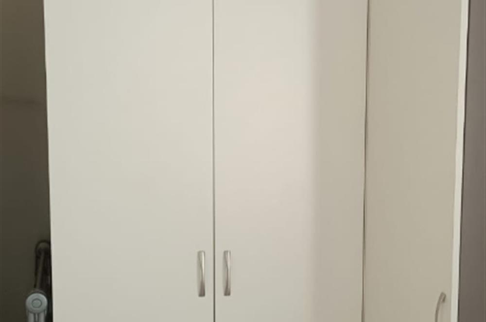 GENÇ BİNADA SATILIK    1+1  DAİRE SATILIKTIR
