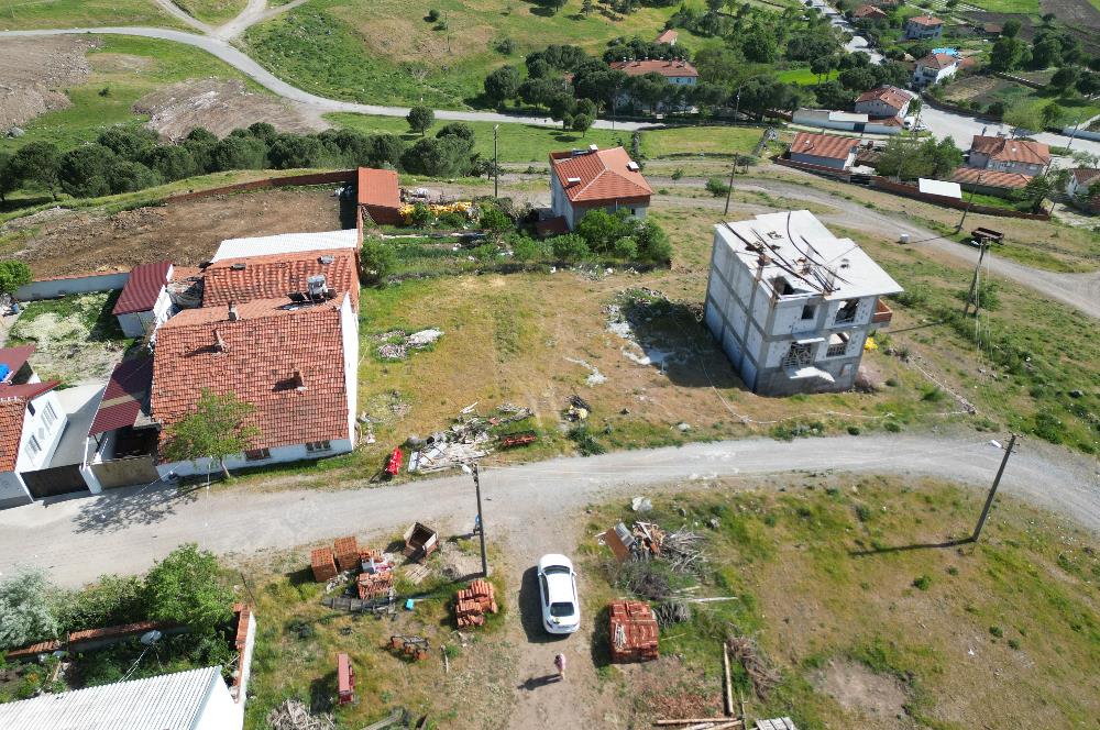  CENTURY 21 BAL OFİSTEN  KOCAAVŞAR MAH. SATILIK KÖY İMARLI ARSA