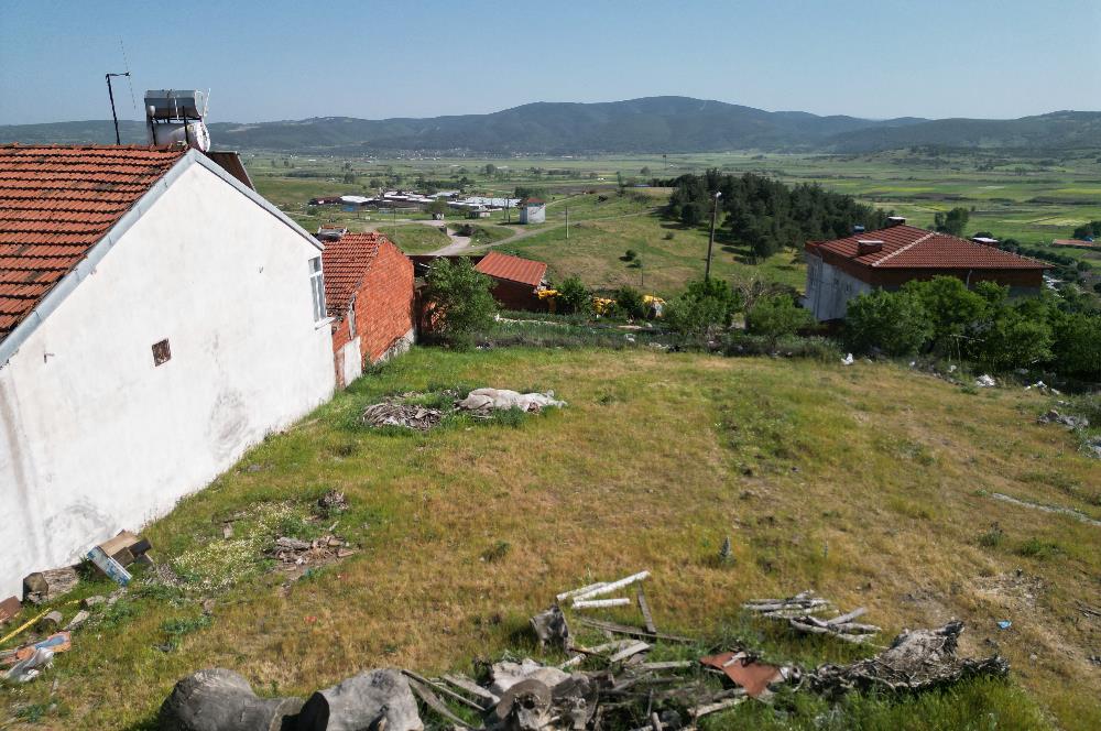  CENTURY 21 BAL OFİSTEN  KOCAAVŞAR MAH. SATILIK KÖY İMARLI ARSA
