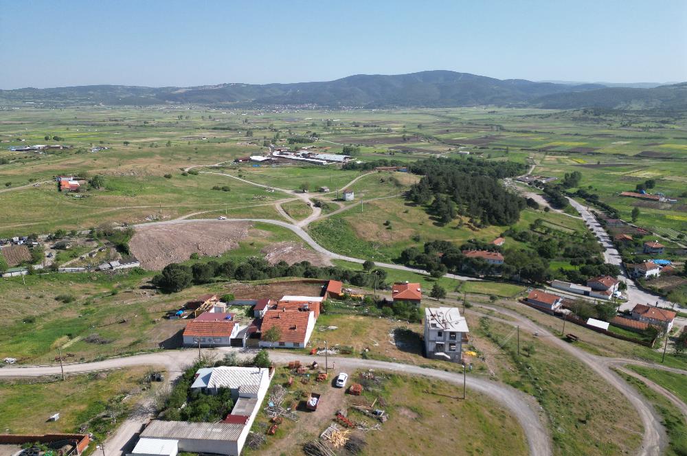  CENTURY 21 BAL OFİSTEN  KOCAAVŞAR MAH. SATILIK KÖY İMARLI ARSA