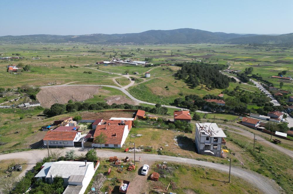  CENTURY 21 BAL OFİSTEN  KOCAAVŞAR MAH. SATILIK KÖY İMARLI ARSA