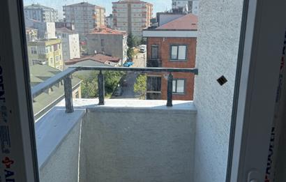 Ümraniye Cemil Meriç Mah Sıfır 2+1 Dublex Daire