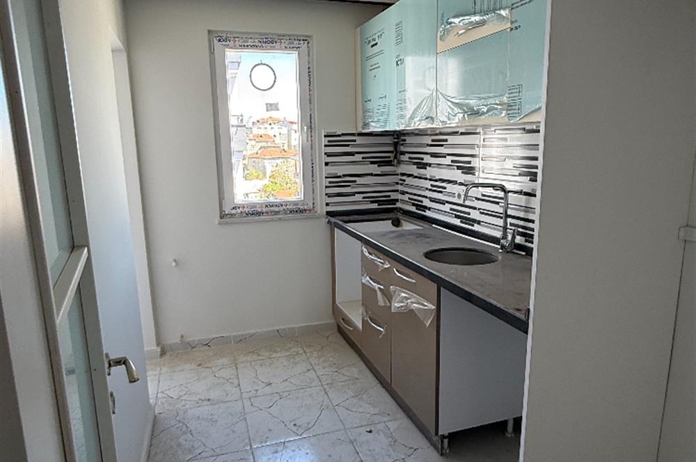 Ümraniye Cemil Meriç Mah Sıfır 2+1 Dublex Daire