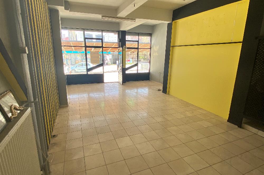 CENTURY 21 PLUS MERKEZ ATAKÖY MAHALLESİ TEMİZ DÜKKAN