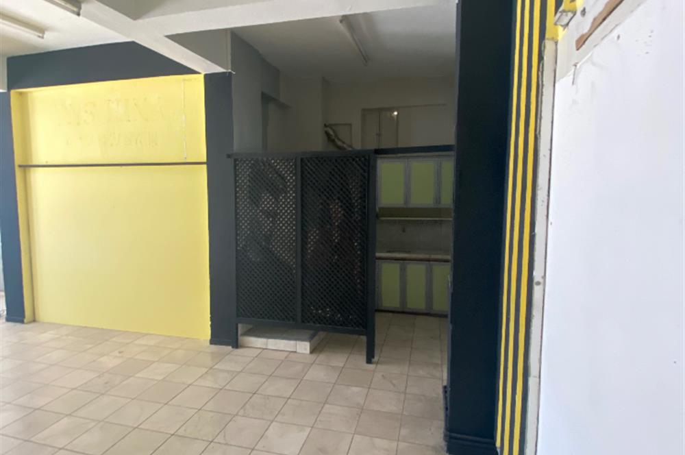 CENTURY 21 PLUS MERKEZ ATAKÖY MAHALLESİ TEMİZ DÜKKAN