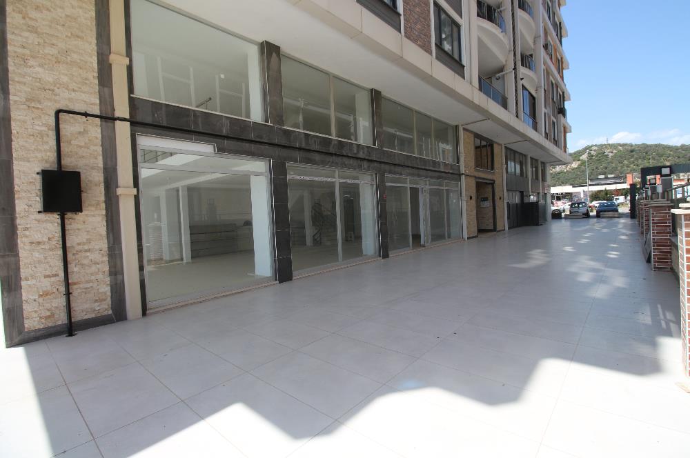 C21 MY MADRA EDREMİTTE 318 M2 AVM YANINDA KİRALIK 3 KATLI DÜKKAN