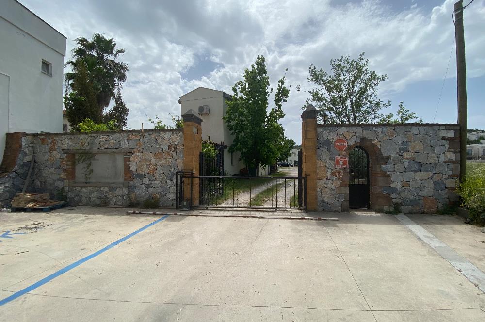 Bodrum Havalimanına Yakın Satılık Havuzlu Site İçinde Bahçe Katı Daire