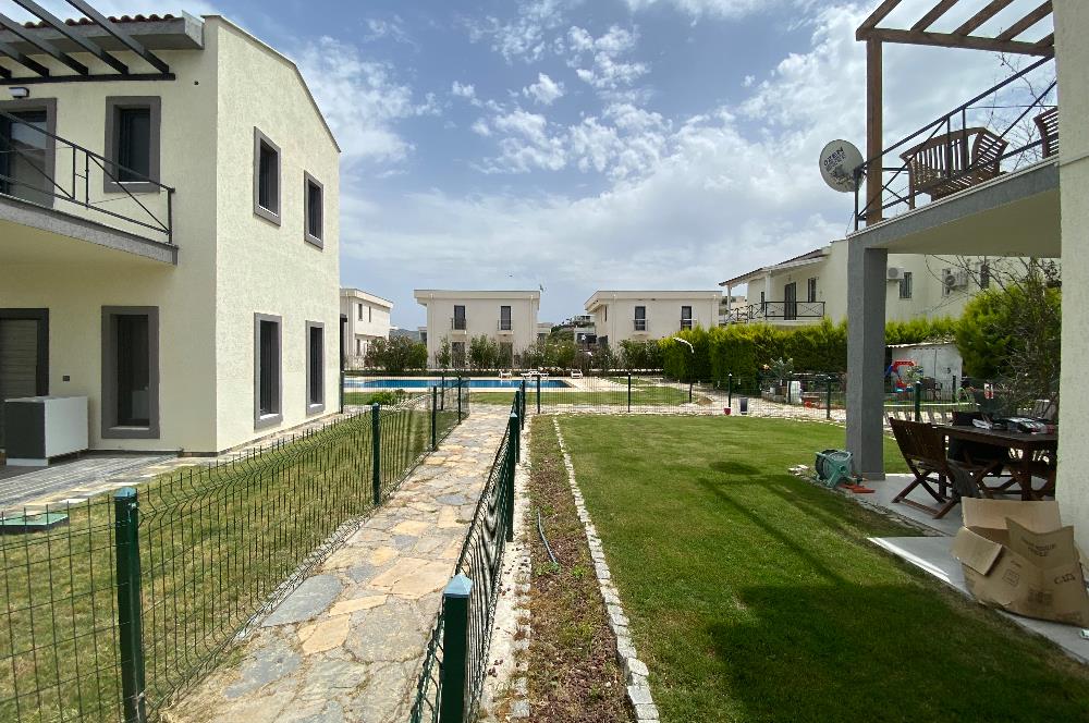 Bodrum Havalimanına Yakın Satılık Havuzlu Site İçinde Bahçe Katı Daire