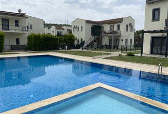 Bodrum Havalimanına Yakın Satılık Havuzlu Site İçinde Bahçe Katı Daire