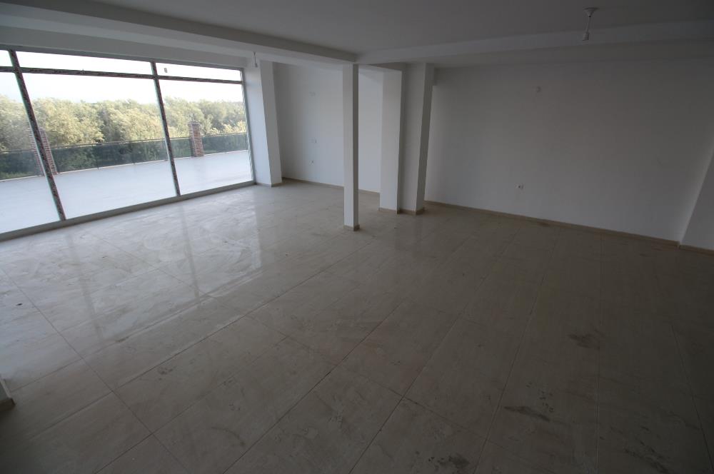 C21 MY MADRA EDREMİTTE 318 M2 AVM YANINDA KİRALIK 3 KATLI DÜKKAN