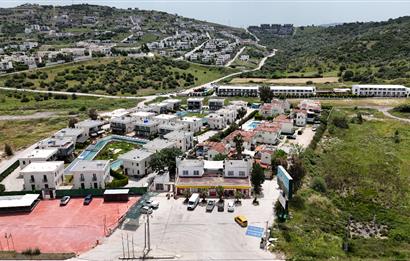 Bodrum Havalimanına Yakın Satılık Havuzlu Site İçinde Bahçe Katı Daire