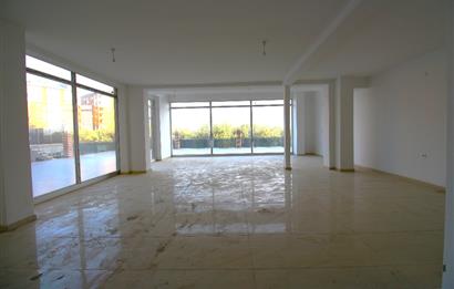 C21 MY MADRA EDREMİTTE 318 M2 AVM YANINDA KİRALIK 3 KATLI DÜKKAN