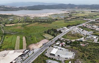 Bodrum Havalimanına Yakın Satılık Havuzlu Site İçinde Bahçe Katı Daire