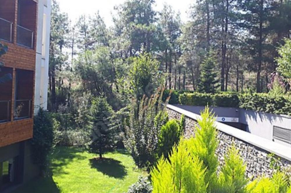 C21 MY MADRADAN ÇEKMEKÖY ANTORMAN SİTESİNDE 5+2 SATILIK VİLLA