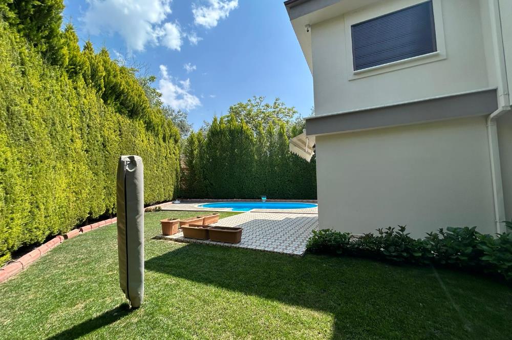 C21 Loca'dan Altınoluk Müstaki 8+1 Havuzlu Villa