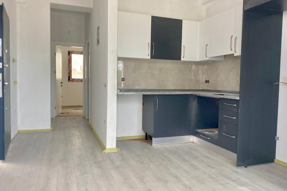 ESKİÇEŞMEDE YILLIK KİRALIK 1+1 EŞYASIZ DAİRELER