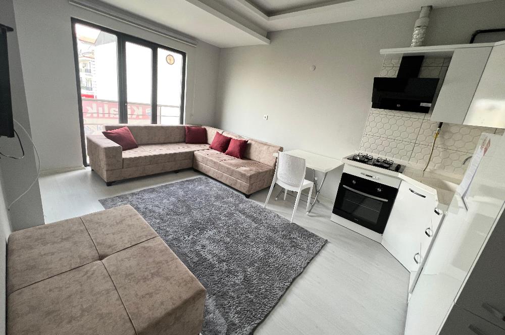 ŞEHİR HAST 10 BURDA AVM KARŞISI ARA KAT EŞYALI 1+1 KİRALIK DAİRE