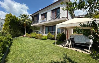 C21 Loca'dan Altınoluk Müstaki 8+1 Havuzlu Villa