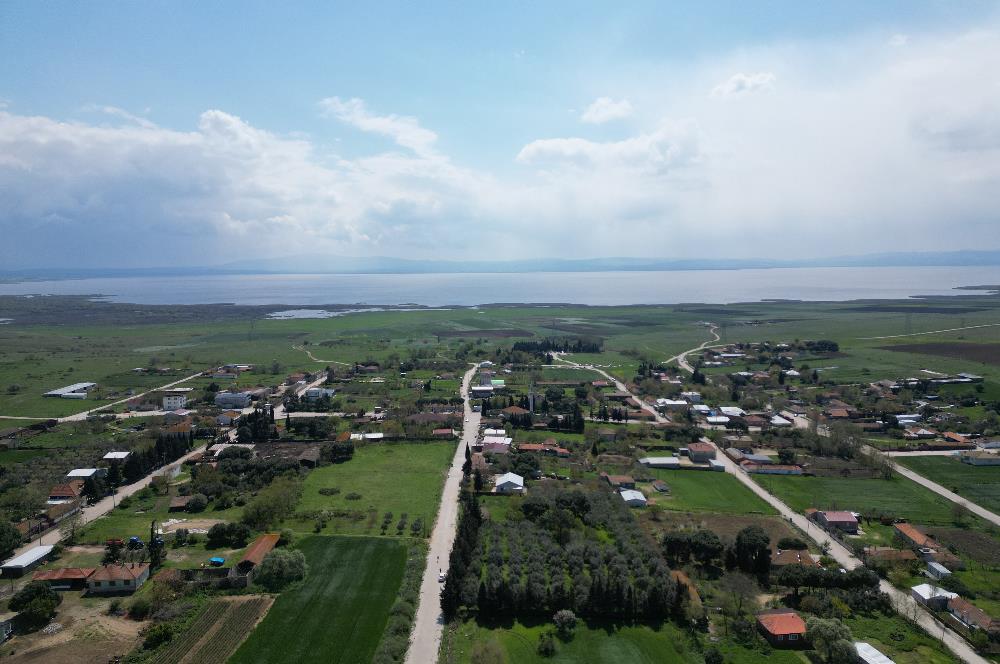 BANDIRMA YENİSIĞIRCI MAHALLESİNDE 1930 M2 İÇİNDE ZEYTİNLİK OLAN ARSA 