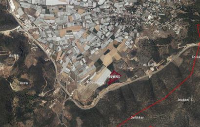 KAŞ YEŞİLKÖY'DE DENİZE 1 KM MESAFEDE ARSA
